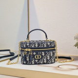 montaigne mini vanity bag