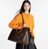 OnTheGo GM handbag