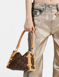 Dauphine handbag