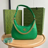 Blondie Shoulder Bag in Green