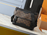 Classical Reading Men's Functional Bag Series