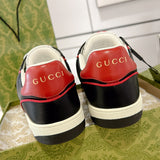 Men's Black, White, and Red Interlocking G Leather Sneakers |762611 AACNW 1051