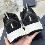 B22 Monochrome Streamlined Running Shoe (Women's)| 3SN231ZHM_H960
