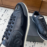 Women's Spring/Summer New Arrival: Black Alligator-Grain Calfskin and Patent Leather Paneled “Dexun” Sneakers |G47074 B23749 U8327