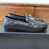 Women's Black Diamond-Quilted Lambskin Loafers |G36646 X01000 94305
