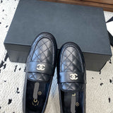 Women's Black Diamond-Quilted Lambskin Loafers |G36646 X01000 94305