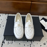 Women's White Lambskin Diamond-Quilted CC Buckle Loafers |G36646 X01000 0P193