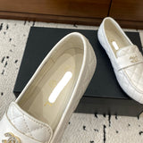 Women's White Lambskin Diamond-Quilted CC Buckle Loafers |G36646 X01000 0P193