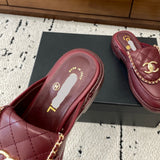 Women's Burgundy Diamond-Quilted Leather CC Buckle Loafers| G46799 B22185 U4155