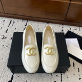 Women's Ivory White Glossy Calfskin Double C Logo Loafers| G39745 Y56385 10601