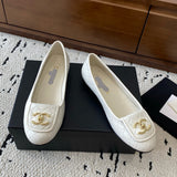 Women's Off-White Diamond-Quilted Sheepskin Loafers |G36646 X01000 0P193