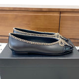Women's Black Lambskin and Patent Calfskin Ballet Flats| G46663 B21588 94305