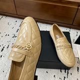 Women's Beige Diamond-Quilted Lambskin Chain-Detail Loafers| G36646 X01000 U5432