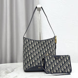 2026 TMédaillon Bucket Bag, Blue Oblique Jacquard M1532QTZQ_M928