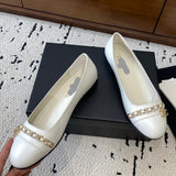 Women's White Patent Leather CC Chain Loafers |G38147 X56161 10601
