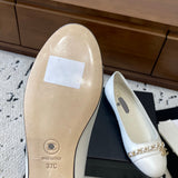 Women's White Patent Leather CC Chain Loafers |G38147 X56161 10601