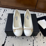 Women's White Patent Leather CC Chain Loafers |G38147 X56161 10601