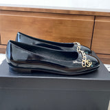Women's Black Patent Leather Loafers/Pumps with Chain Detail G31149