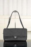 2026 Maxi Flapbag Black Grained Calfskin AS6231 B24008 94305