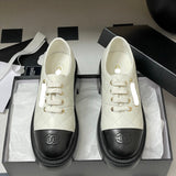 Women's Early Spring Collection Black & White Sheepskin and Patent Leather Color-Blocked Diamond-Quilted Chunky-Sole Derby/Oxford Shoes |G46252
