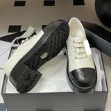 Women's Early Spring Collection Black & White Sheepskin and Patent Leather Color-Blocked Diamond-Quilted Chunky-Sole Derby/Oxford Shoes |G46252