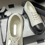 Women's Early Spring Collection Black & White Sheepskin and Patent Leather Color-Blocked Diamond-Quilted Chunky-Sole Derby/Oxford Shoes |G46252