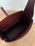2026 Le 5 à 7 Supple Rouge Legion/Burgundy Small Leather Shoulder Bag 713938 AAAUQ 6475