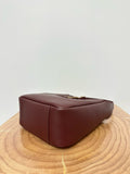 2026 Le 5 à 7 Supple Rouge Legion/Burgundy Small Leather Shoulder Bag 713938 AAAUQ 6475