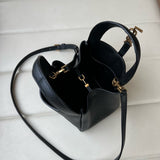 2026 LE 5 À 7 BABY BEA Black Grained Leather Tote Bag 872469AADUU1000
