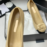 Women's Beige Lambskin or Calfskin Camellia Two-Tone Chunky Heel/Ballet Flats |G45494