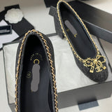 Women's Classic Ballet Flats, Black Lambskin and Patent Leather Combination, with Gold Chain Details |G46663