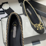 Women's Black Sheepskin Chain-Detailed Chunky Heel Pumps |G46663