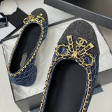 Women's Dark Blue Denim Diamond Quilted Chain Bow Chunky Mid-Heel Pumps| G47181