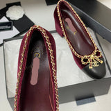 Women's Burgundy Velvet Two-Tone Chain-Detail Chunky Heel Pumps |G46663