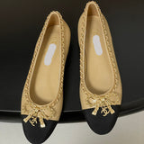 Women's Beige Lambskin Chain-Detailed Two-Tone Bow Ballet Flats |G46663