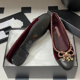 Women's Burgundy Velvet Leather Chain Bow Two-Tone Ballet Flats |G26250