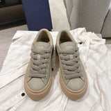 Men's B33 Low-Top Sneakers in Beige Grained Calfskin with Toned-Down Gravity Leather |3SN303ZAY_H120