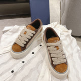 Men's B33 Low-Top Sneakers in Brown and Cream Oblique Jacquard Fabric with Brown and Cognac Suede Accents | 3SN303ZWN_H781