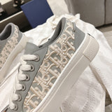 B33 Men's Sneakers Gray Smooth Calfskin with Cream Oblique Embossed Embroidery| 3SN303ZYQ_H868