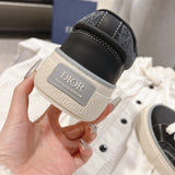 B33 Spin Men's Sneakers White Grained Calfskin and White Gravity Leather |3SN303ZAY_H000