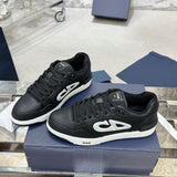 B57 Dribble Men's Low-Top Sneakers Black and white smooth calf leather with beige and black Oblique jacquard fabric| 3SN318ZXU_H960