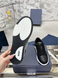 B57 Dribble Men's Low-Top Sneakers Black and white smooth calf leather with beige and black Oblique jacquard fabric| 3SN318ZXU_H960