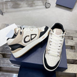 B57 Men's Mid-Top Sneakers Black and white smooth calf leather with beige and black Oblique jacquard fabric |3SH141ZXT H169