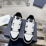 B57 Dribble Couple's Edition (Women's) Low-Top Sneakers Black and white smooth calf leather with beige and black Oblique jacquard fabric |3SN318ZXU_H960